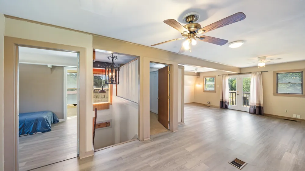 8266 Fm 17 Grand Saline, TX 75140