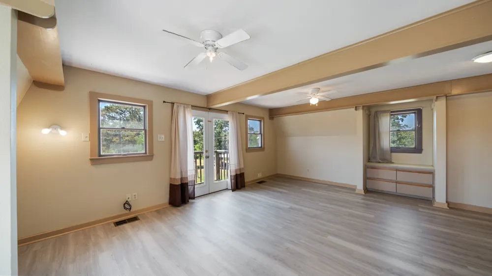 8266 Fm 17 Grand Saline, TX 75140