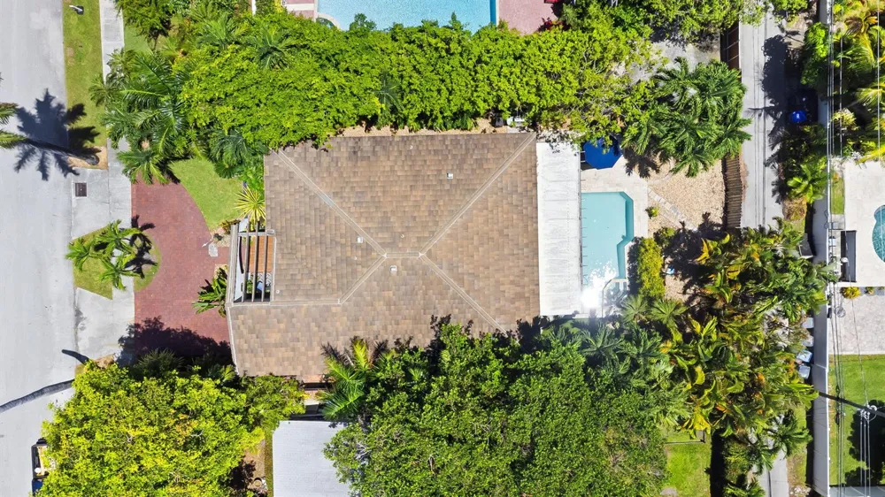 1230 TAYLOR STREET Hollywood, FL 33019