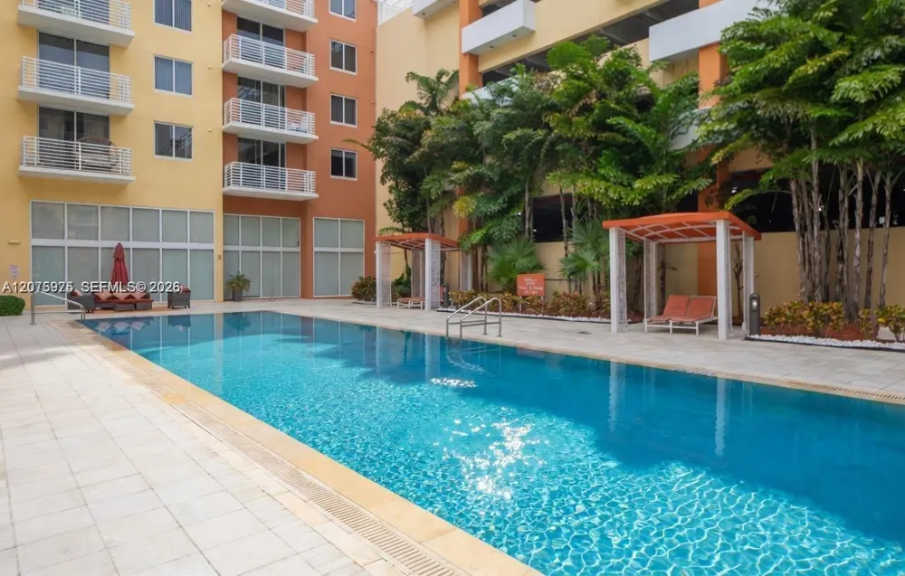 2775 NE 187th St #609 Aventura, FL 33180