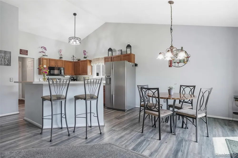 2905 Saddlebrook Court Putnam Township, MI 48169