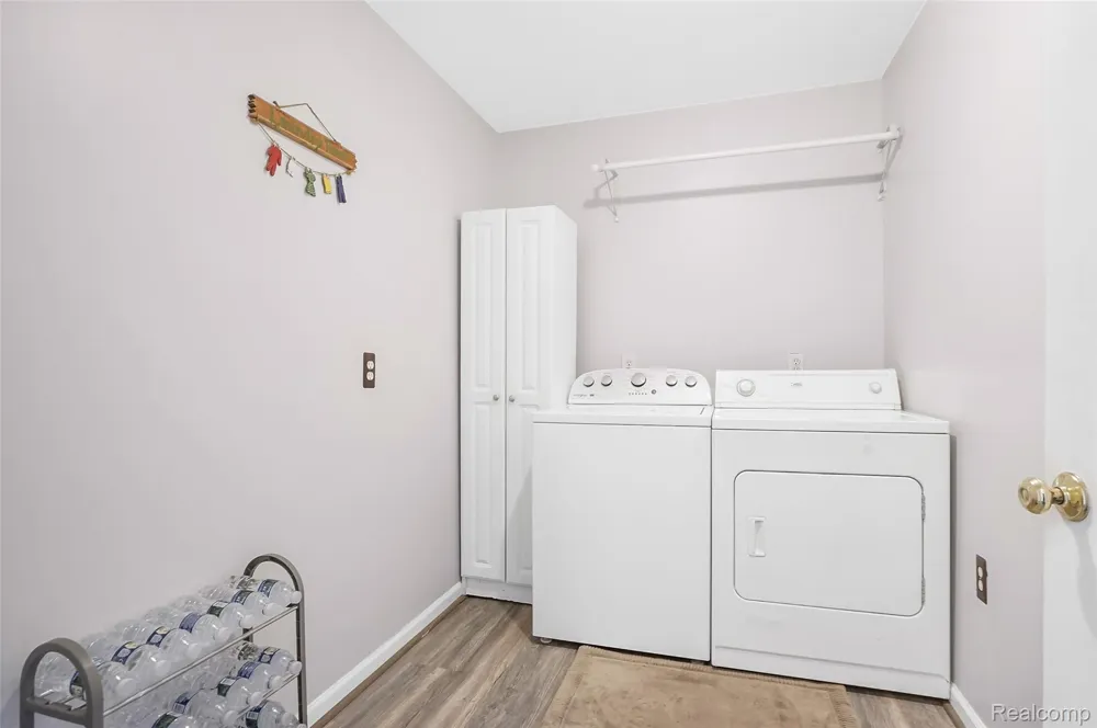 2905 Saddlebrook Court Putnam Township, MI 48169