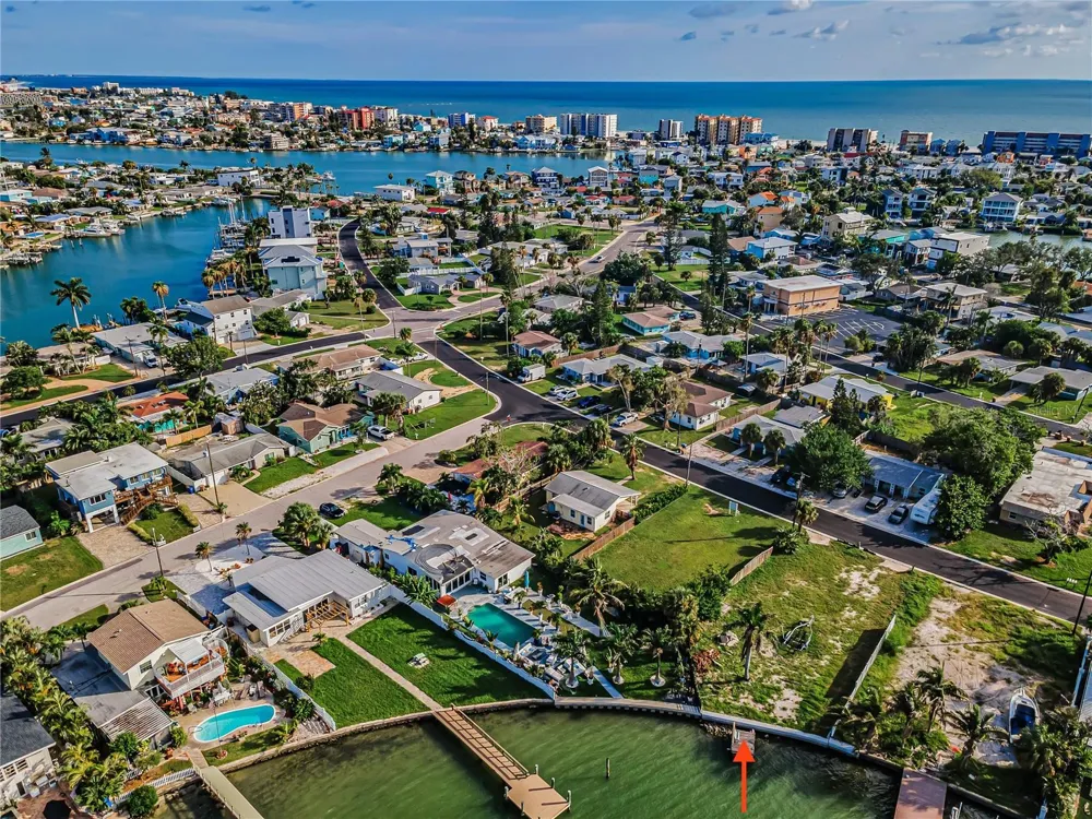 14035 E PARSLEY DRIVE Madeira Beach, FL 33708