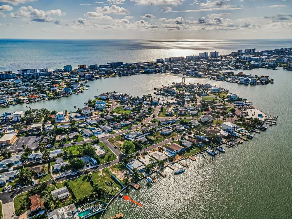 14035 E PARSLEY DRIVE Madeira Beach, FL 33708