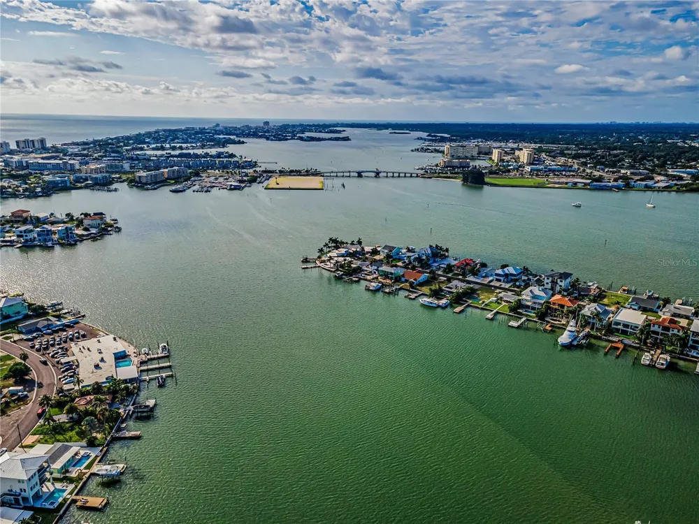 14035 E PARSLEY DRIVE Madeira Beach, FL 33708