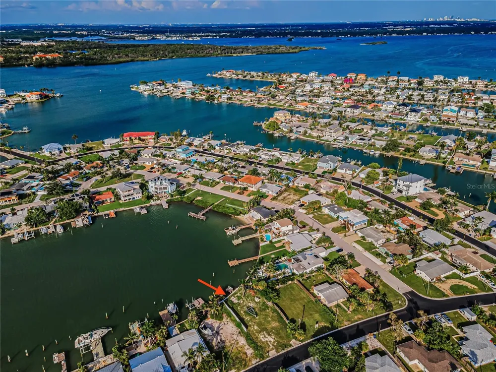 14035 E PARSLEY DRIVE Madeira Beach, FL 33708