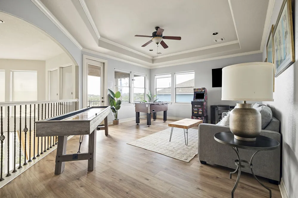 5001 McIntyre Circle Austin, TX 78734