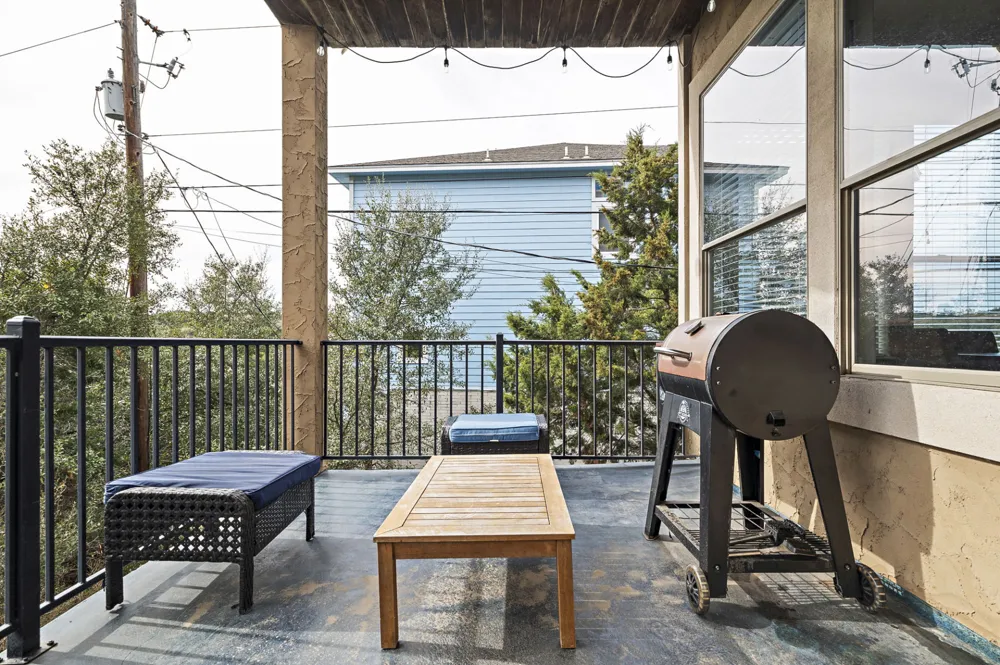 5001 McIntyre Circle Austin, TX 78734