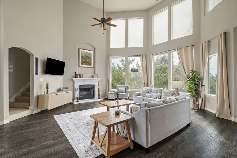 5001 McIntyre Circle Austin, TX 78734