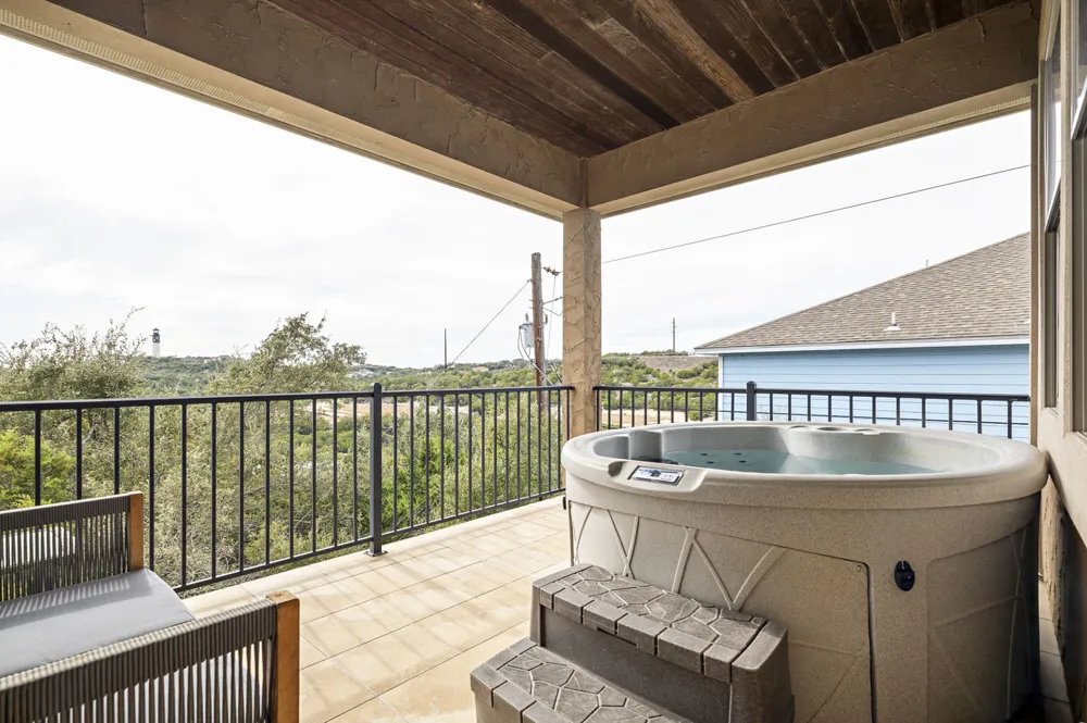 5001 McIntyre Circle Austin, TX 78734