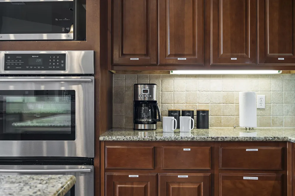5001 McIntyre Circle Austin, TX 78734