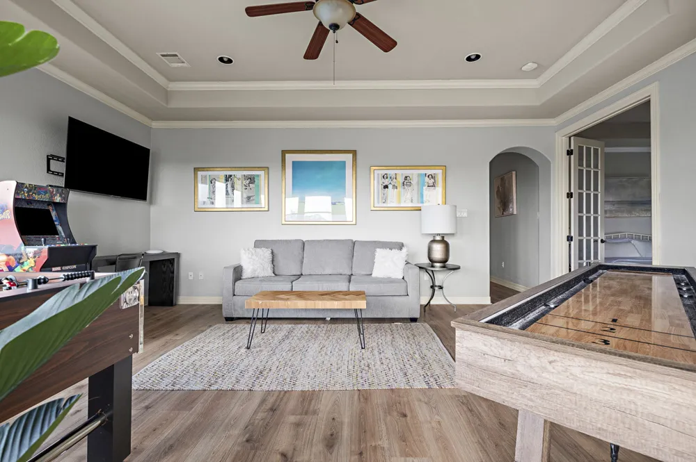 5001 McIntyre Circle Austin, TX 78734