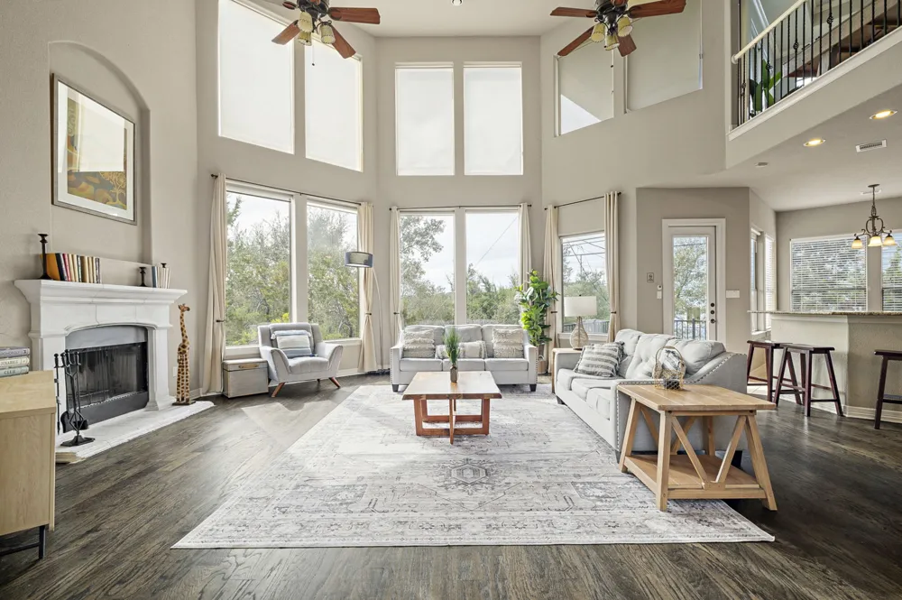 5001 McIntyre Circle Austin, TX 78734