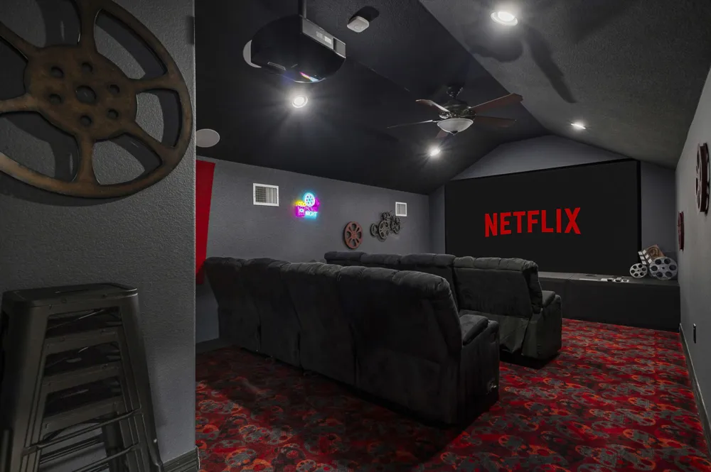 5001 McIntyre Circle Austin, TX 78734