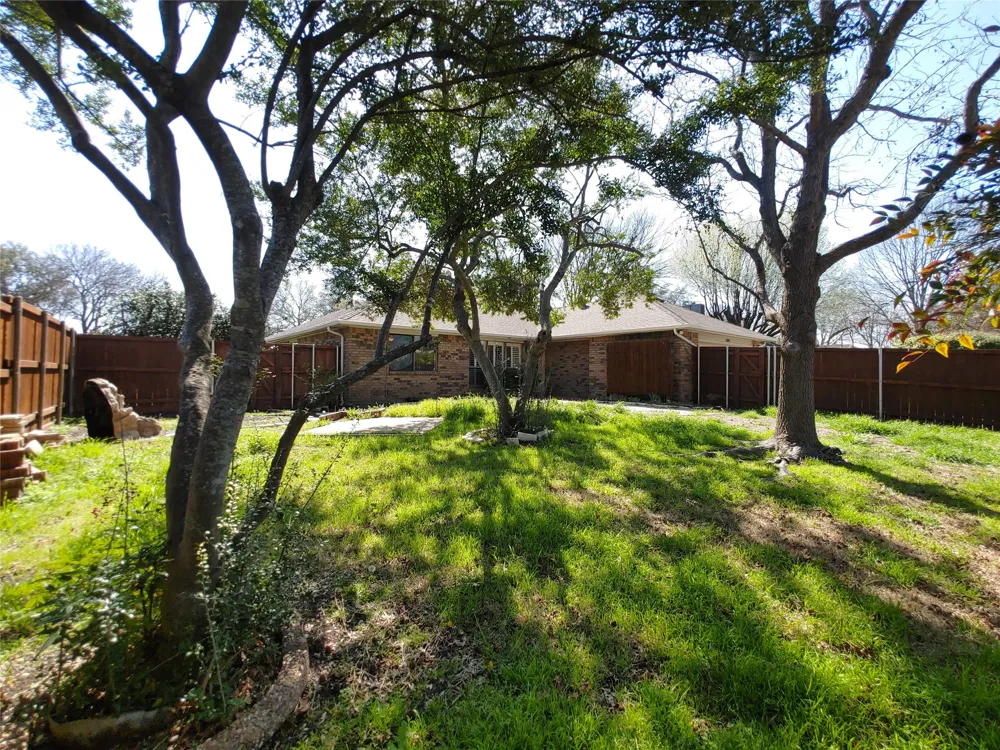 3801 Dutton Drive Plano, TX 75023