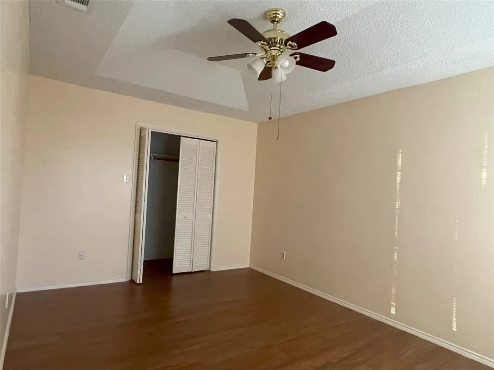5719 Red Cactus Court Arlington, TX 76017