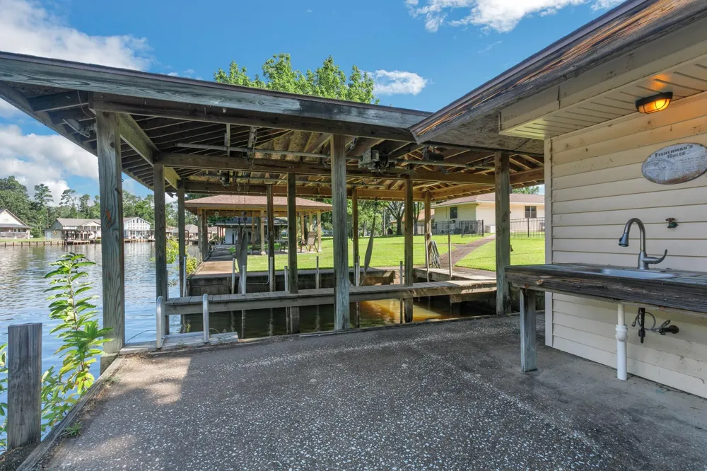 26 Westpoint Drive Trinity, TX 75862