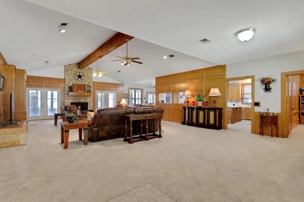 26 Westpoint Drive Trinity, TX 75862