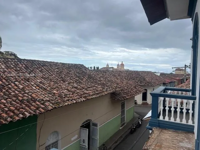 203 NE Calle Estrada 