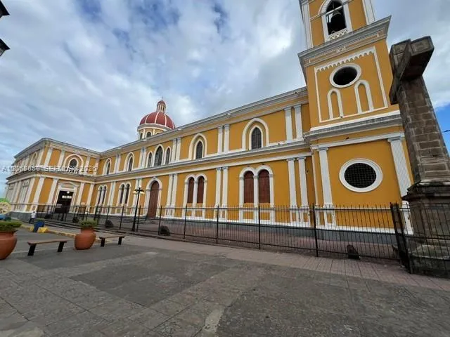 203 NE Calle Estrada 