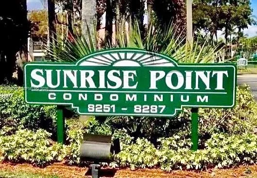 8281 SW 128th St #104 Pinecrest, FL 33156