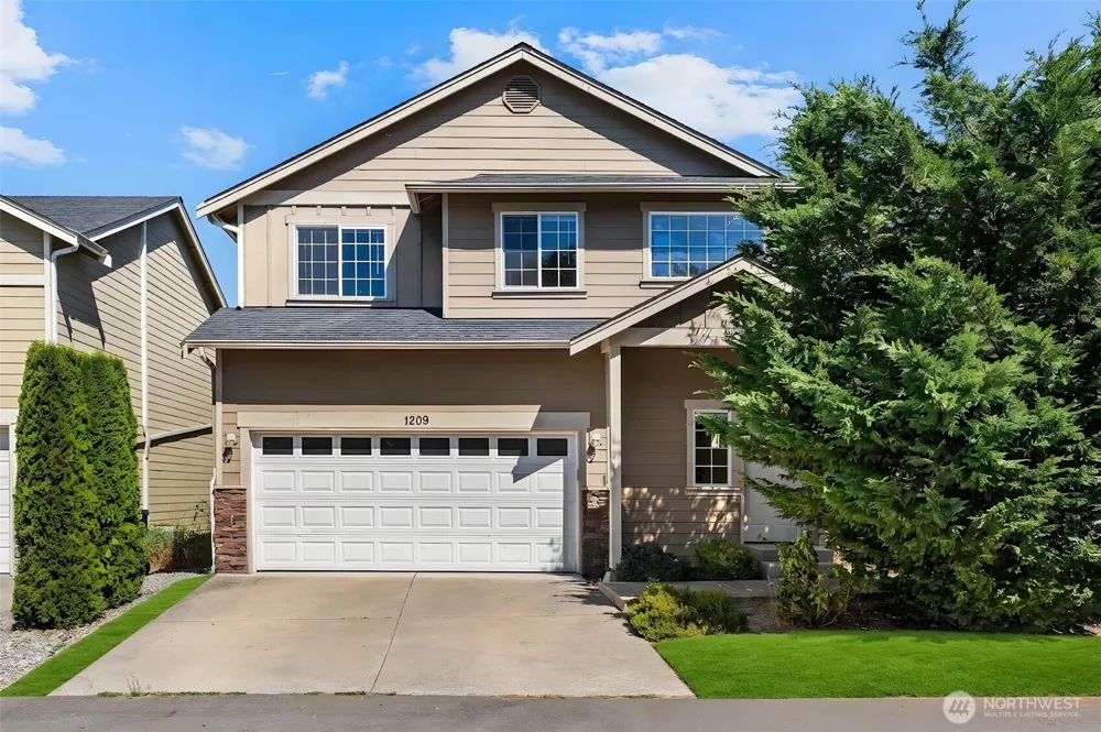1209 139th Place SW Lynnwood, WA 98087
