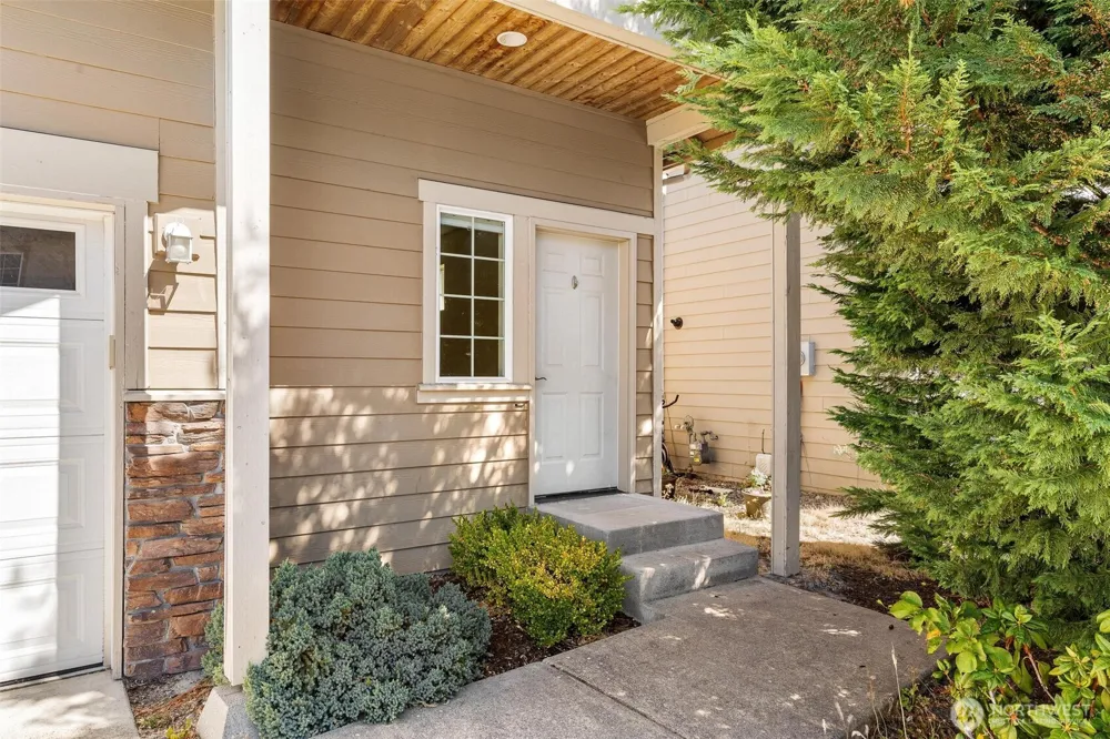 1209 139th Place SW Lynnwood, WA 98087