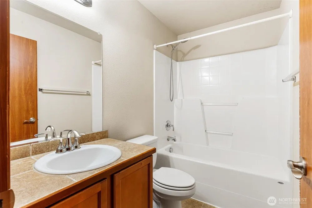 1209 139th Place SW Lynnwood, WA 98087