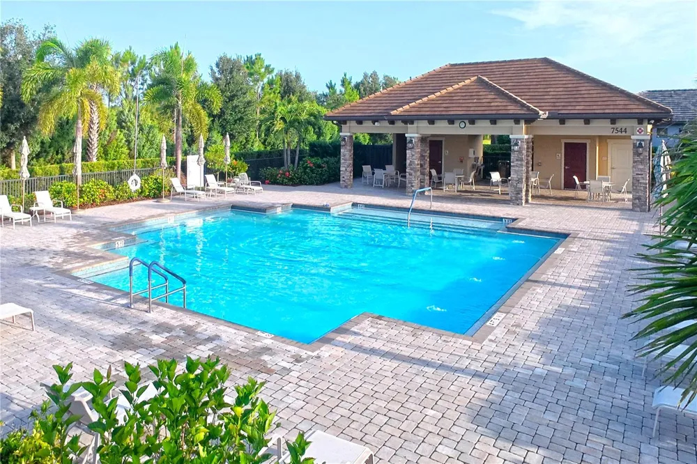 17648 NORTHWOOD PLACE Lakewood Ranch, FL 34202