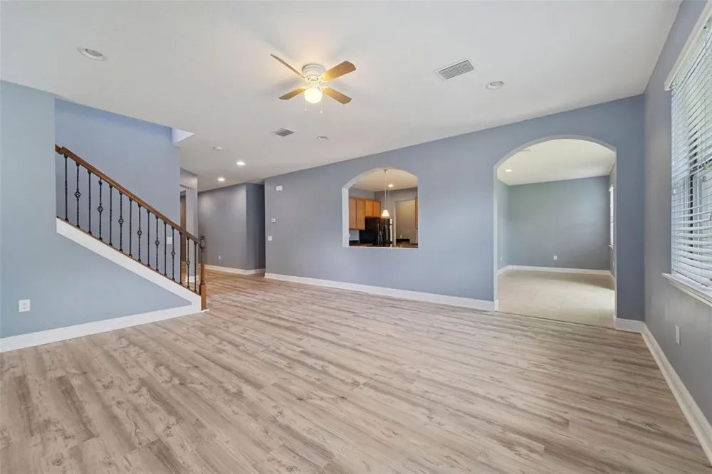 11006 TAHITI ISLE LANE Tampa, FL 33647