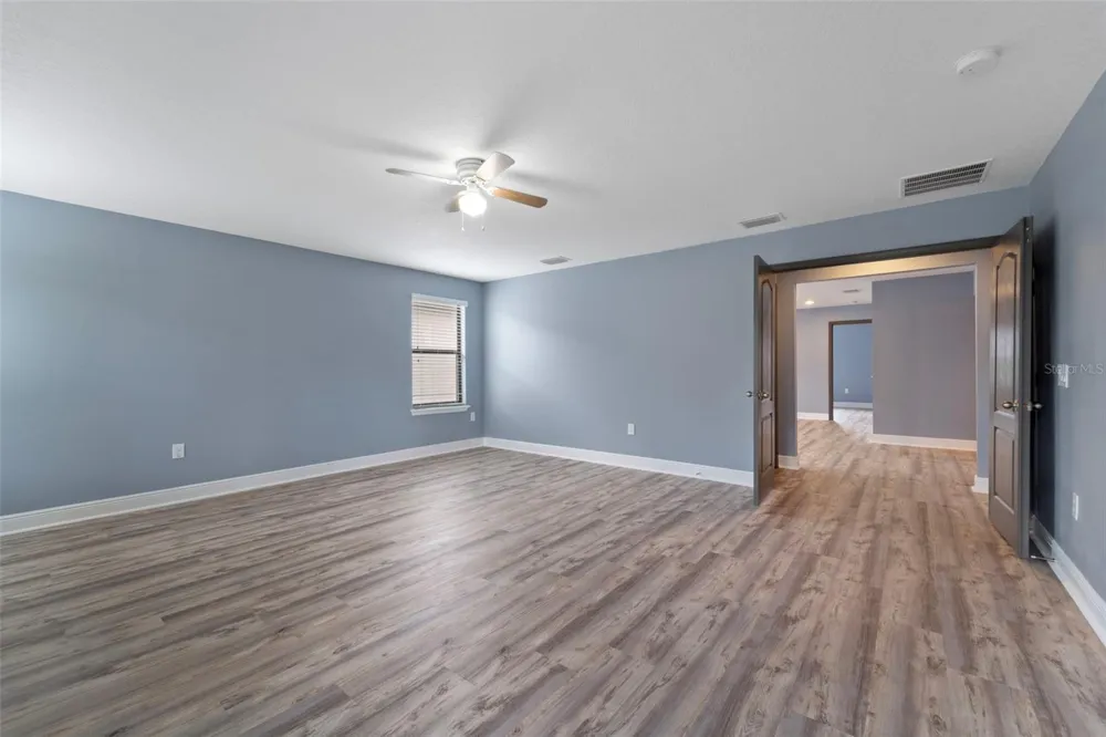11006 TAHITI ISLE LANE Tampa, FL 33647