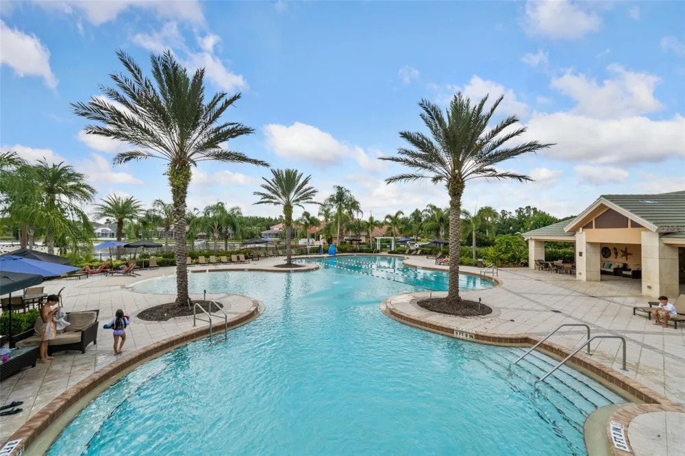 11006 TAHITI ISLE LANE Tampa, FL 33647