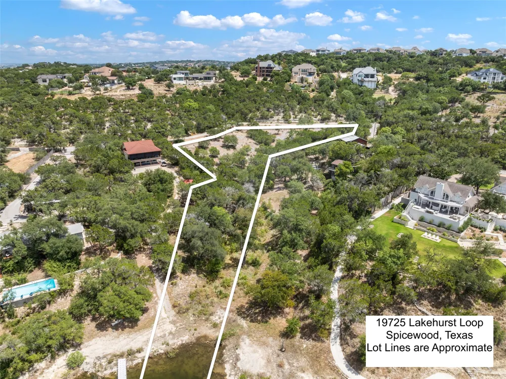 19725 Lakehurst Loop Spicewood, TX 78669