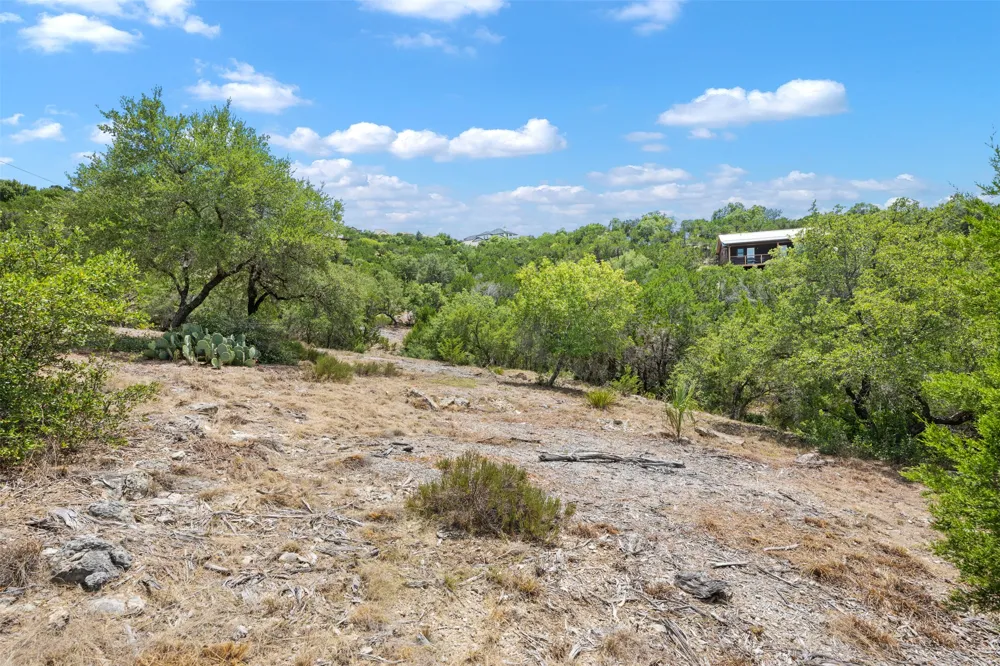 19725 Lakehurst Loop Spicewood, TX 78669