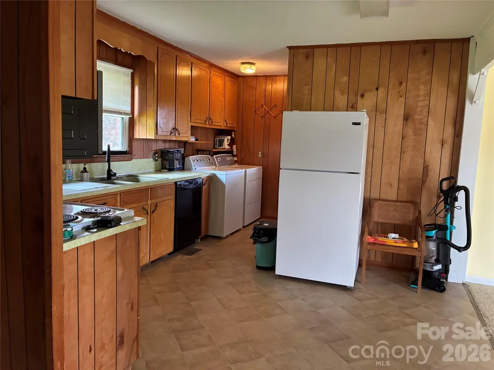 6102 Len Drive Shelby, NC 28152