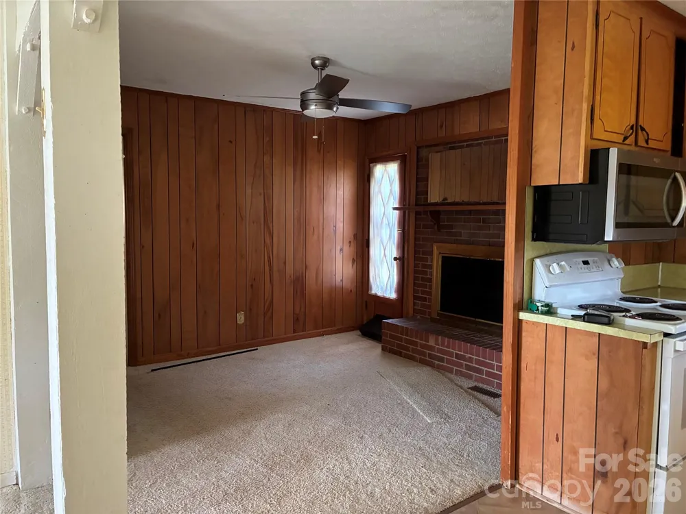 6102 Len Drive Shelby, NC 28152