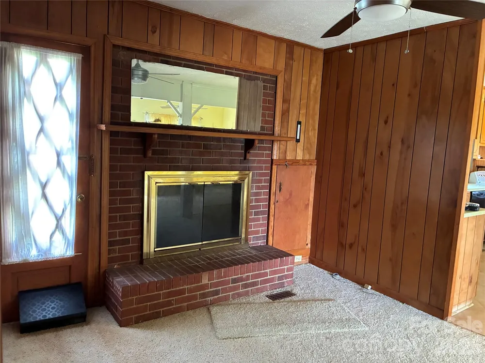 6102 Len Drive Shelby, NC 28152