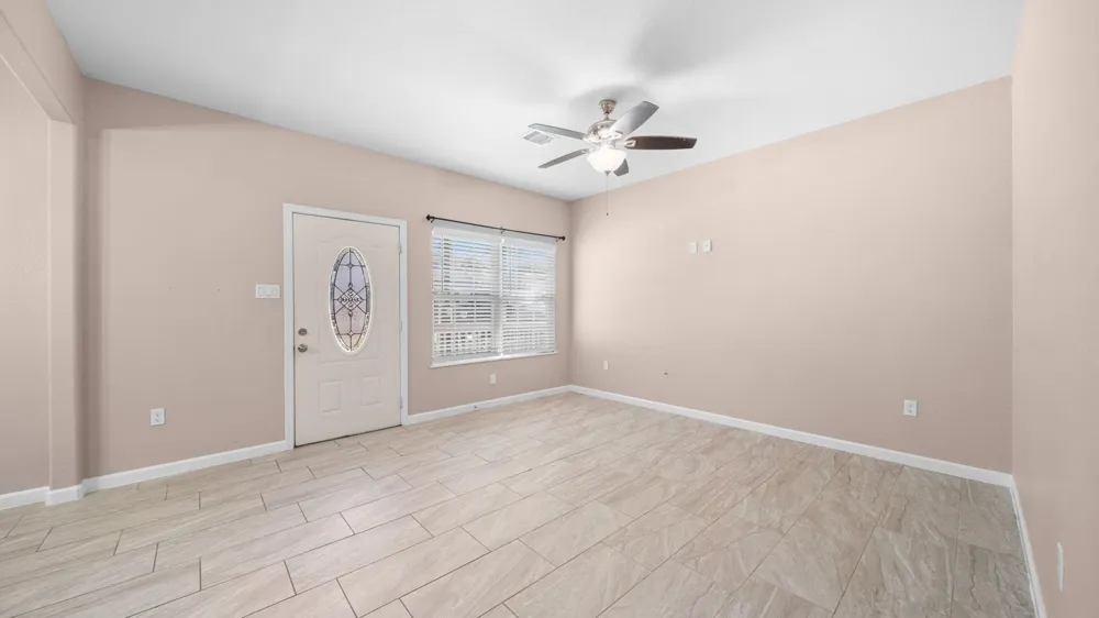 16697 E Forrestal Montgomery, TX 77316