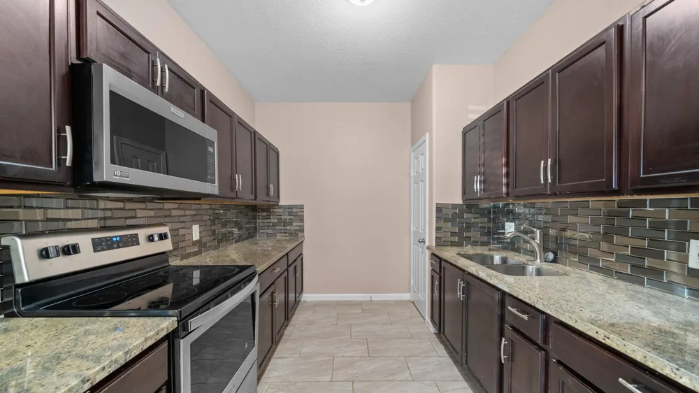 16697 E Forrestal Montgomery, TX 77316