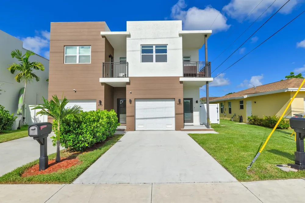 460 NW 27th Avenue Pompano Beach, FL 33069