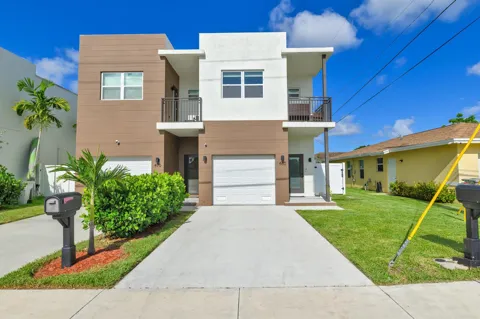 460 NW 27th Avenue