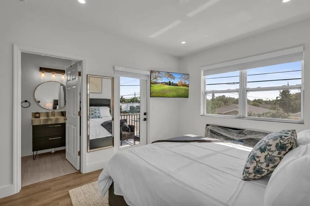 460 NW 27th Avenue Pompano Beach, FL 33069