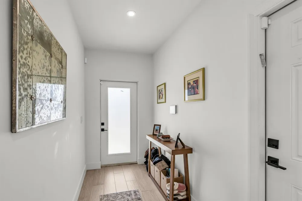 460 NW 27th Avenue Pompano Beach, FL 33069