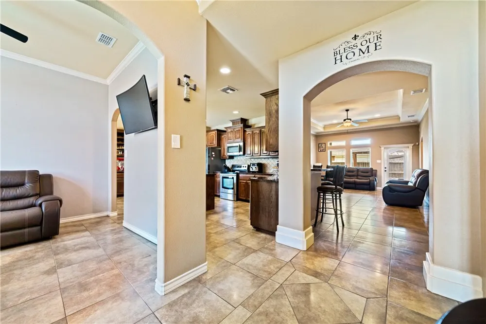 3930 Amadas Drive Corpus Christi, TX 78414