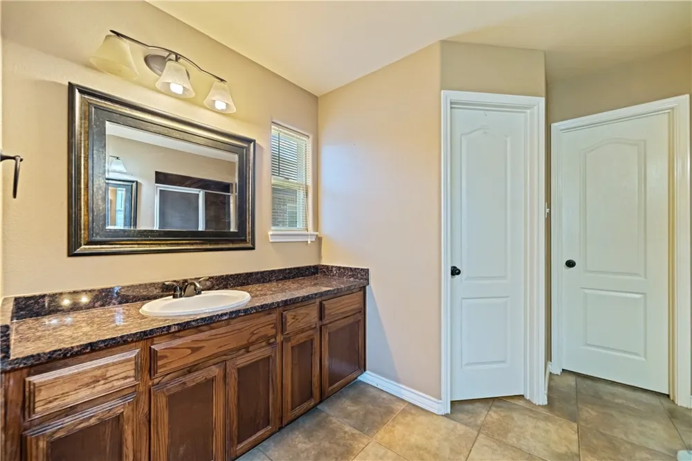 3930 Amadas Drive Corpus Christi, TX 78414