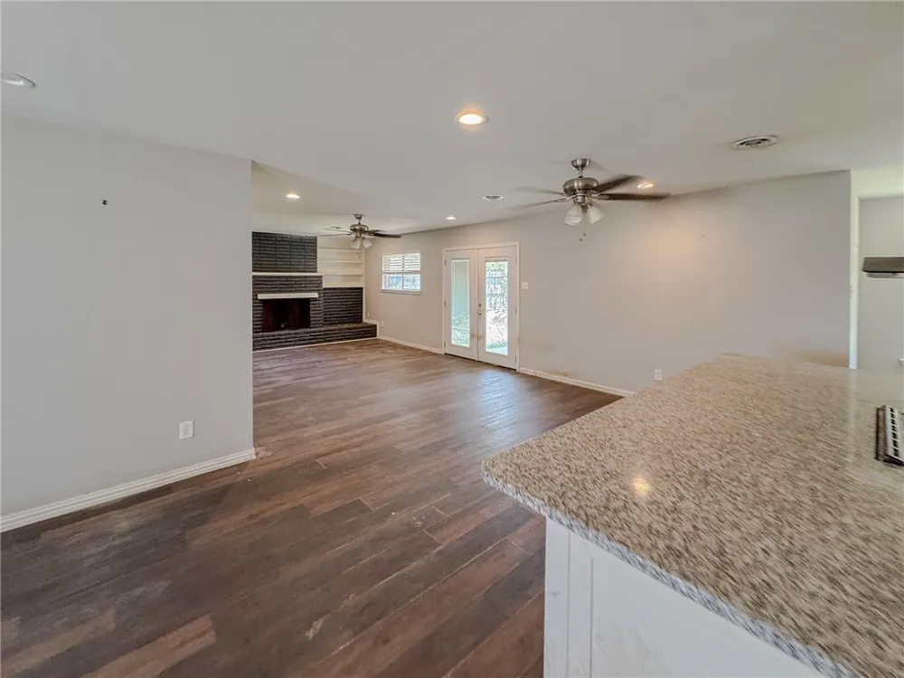 10750 Westwood Drive Corpus Christi, TX 78410