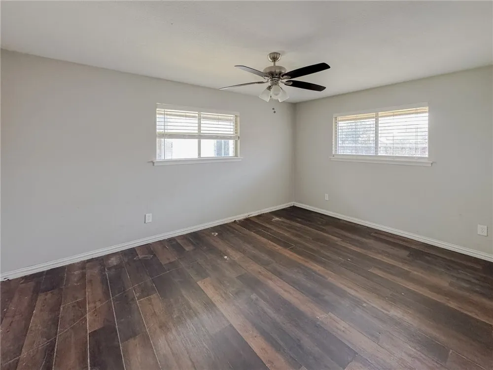10750 Westwood Drive Corpus Christi, TX 78410