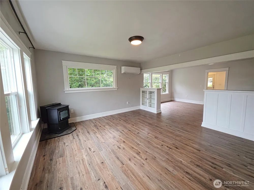1002 Tecumseh Street Aberdeen, WA 98520