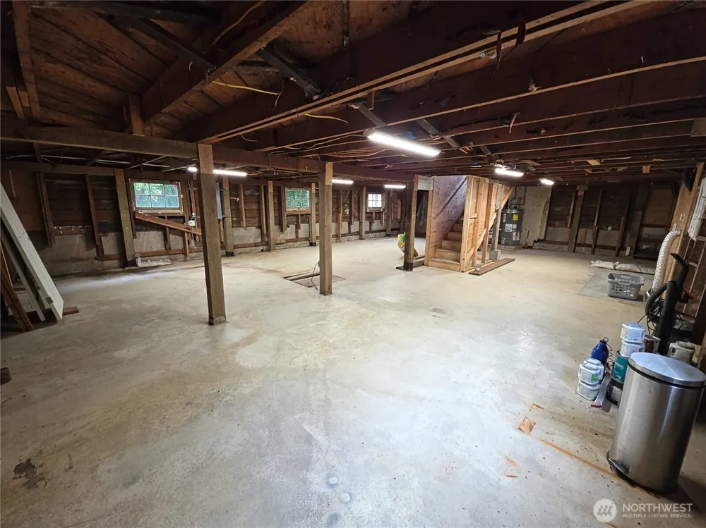 1002 Tecumseh Street Aberdeen, WA 98520
