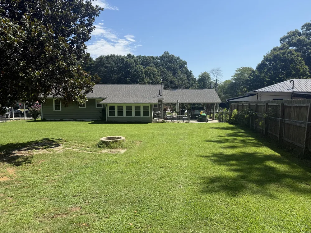 805 Duke Street LaFayette, GA 30728